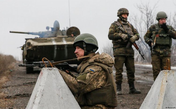  Истощенные украинские войска опасаются предательства со стороны США на Донбассе, – The Times