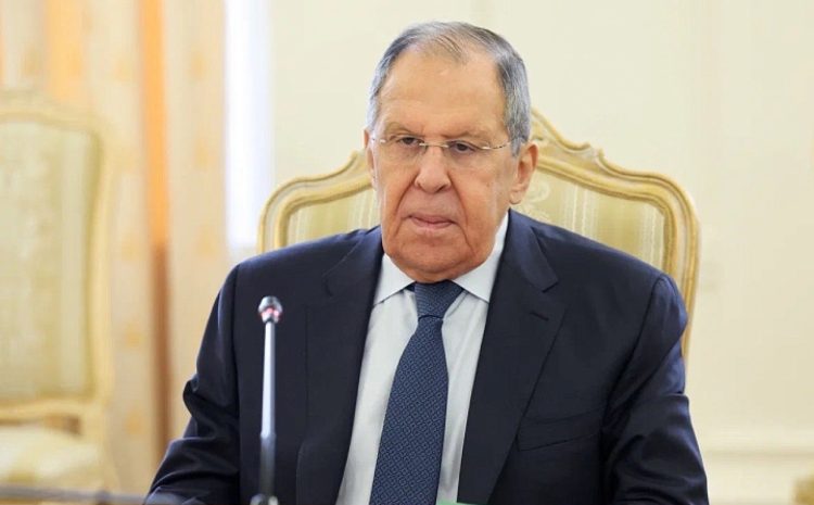  Лавров утверждает, что украинские беспилотники атаковали резиденцию Путина на Валдае (подтверждений этому нет). Россия изменит свою позицию на переговорах, заявил глава МИД РФ