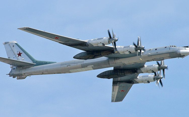  Российские бомбардировщики пролетели над Британией: НАТО поднимало истребители