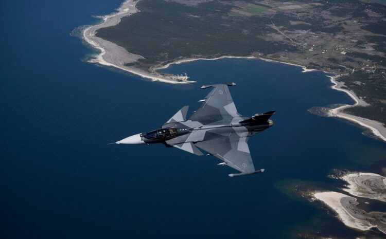  Зеленский: Украина закупит истребители Gripen за счет кредита ЕС на 90 млрд евро