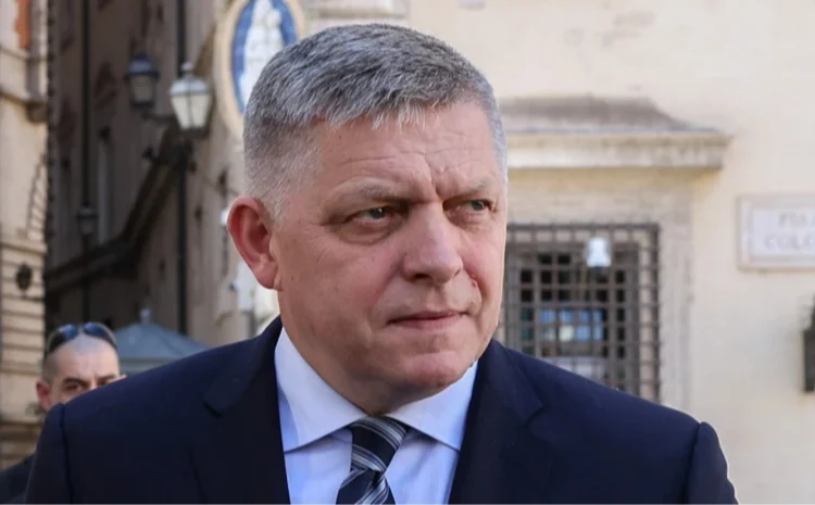  Фицо против многомиллиардной помощи Украине от НАТО, потому что боится “третьей мировой”