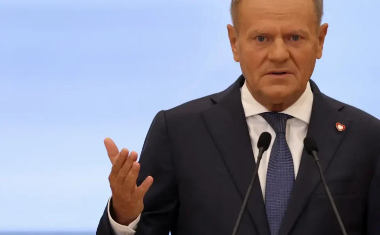  Премьер Польши пригрозил ужесточить отношения с Украиной