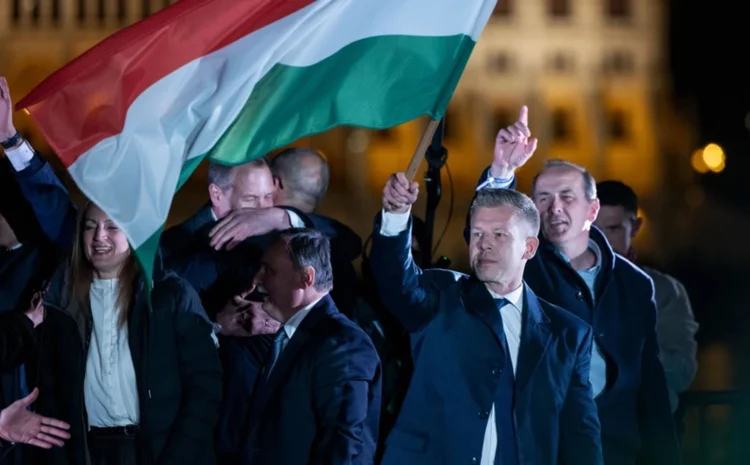  Politico: Венгрия блокирует открытие остальных кластеров для Украины и Молдовы