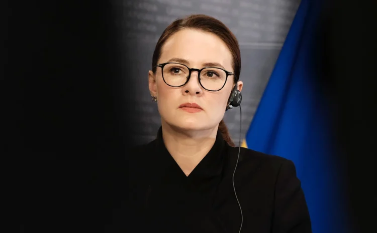  Зеленский анонсировал отставку премьера Украины